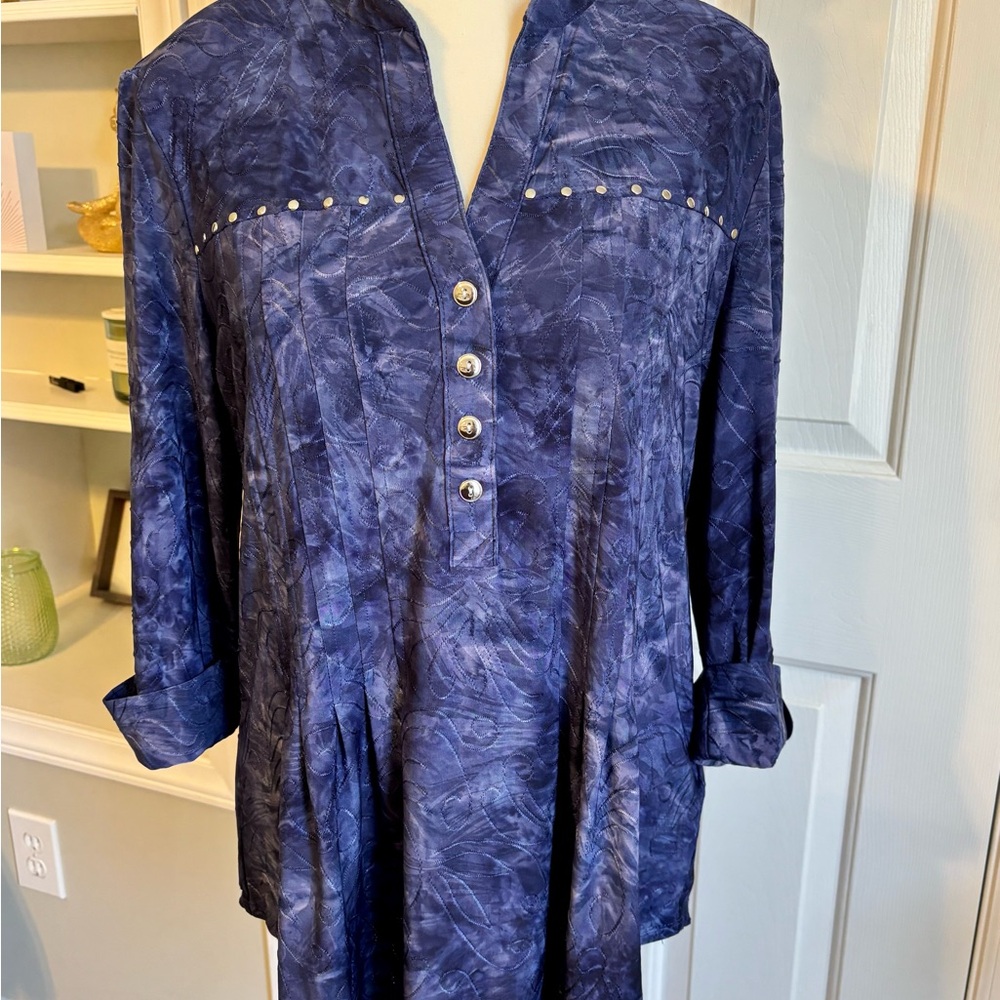 Women's Blue Button-Down Top